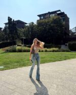 Дилета Леота показа божествено тяло и любимия Лорис Кариус в нов Instagram пост