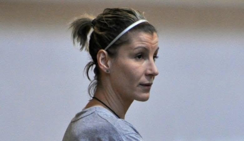 Зоя Станоева призова за помощ за сестра си Мария, нуждаеща се от скъпо лечение Зоя Станоева призова за помощ за сестра си Мария, нуждаеща се от скъпо лечение