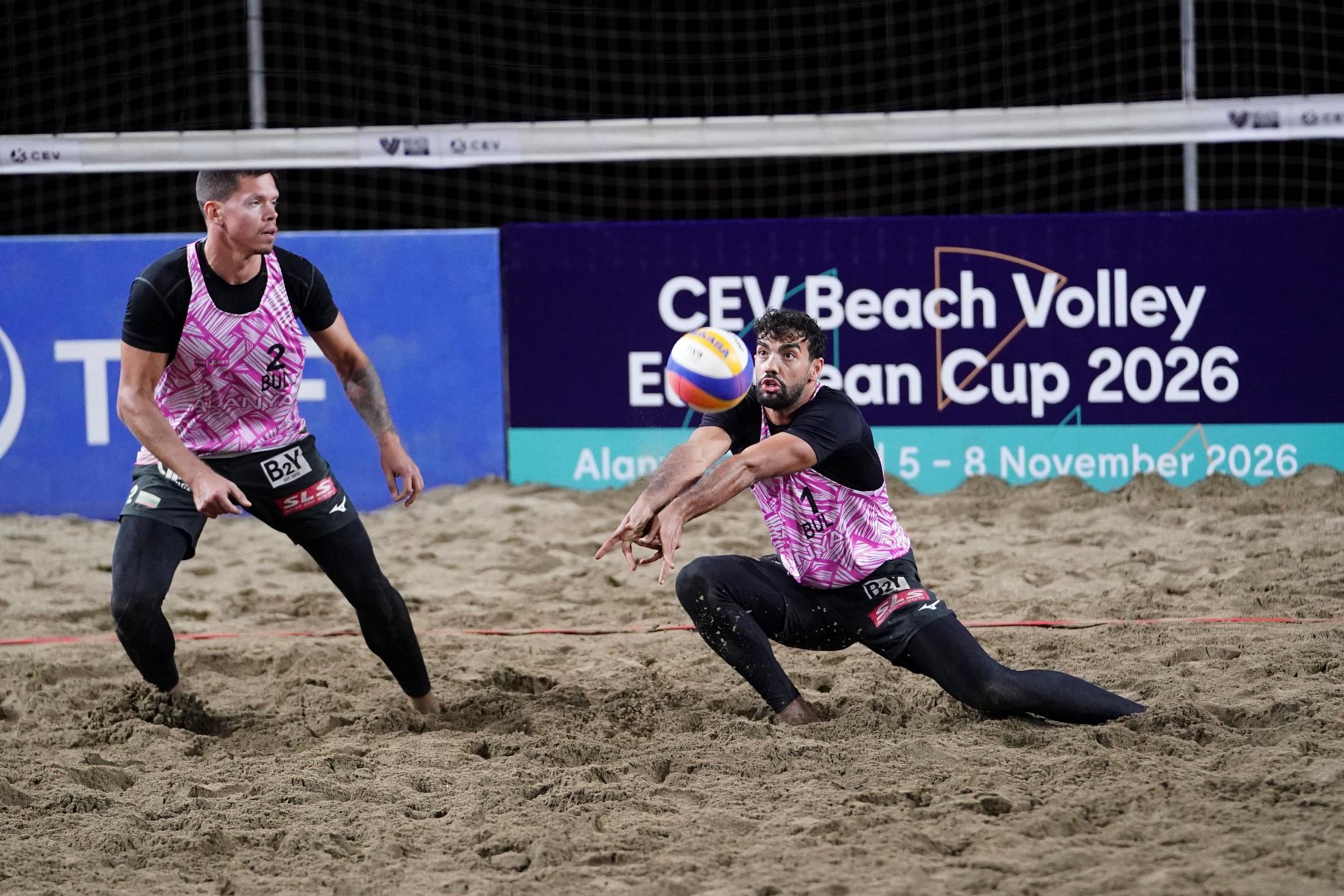 Калчев и Механджийски стигнаха до 1/4-финалите на Beach Pro Tour Futures в Алания