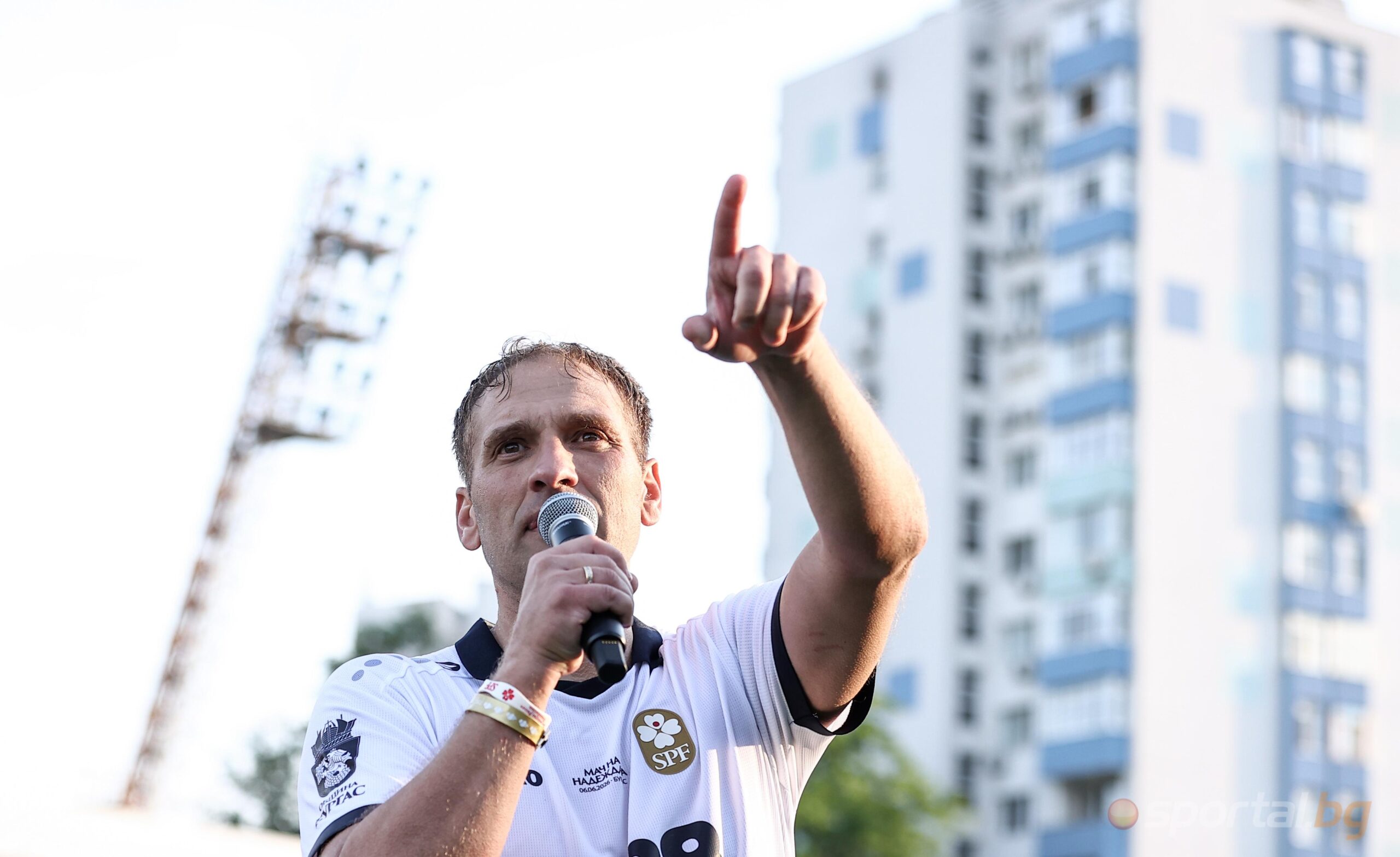 Стилиян Петров упрекна БФС и Лъчезар Танев за състоянието на българския футбол Стилиян Петров упрекна БФС и Лъчезар Танев за състоянието на българския футбол