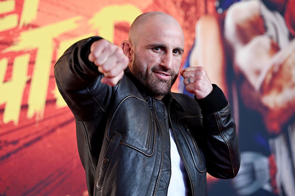 Александър Волкановски издигна статута си в UFC 333 и иска битка с Джъстин Гейджи