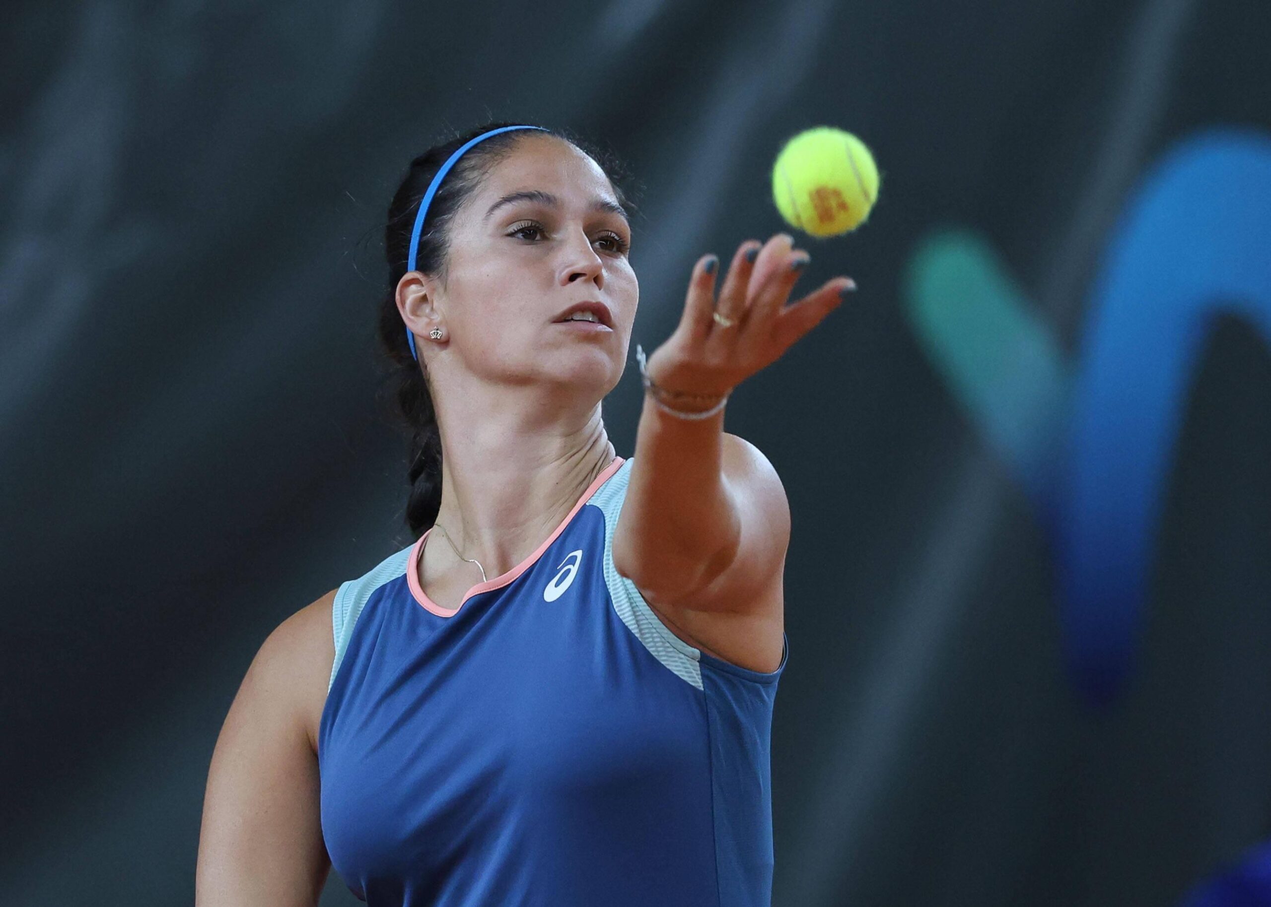 Изабелла Шиникова достигна полуфинал на двойки в Шарм ел-Шейх Изабелла Шиникова достигна полуфинал на двойки в Шарм ел-Шейх