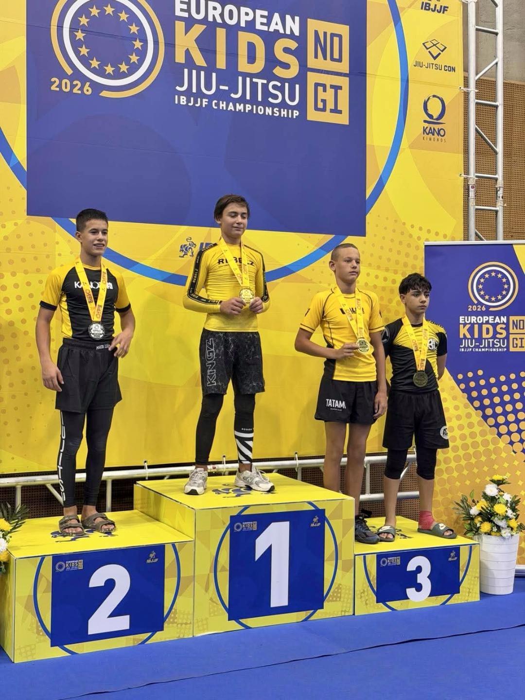 Български състезатели от Twisted Jiu Jitsu донесоха 8 медала на международни турнири в Лисабон Български състезатели от Twisted Jiu Jitsu донесоха 8 медала на международни турнири в Лисабон