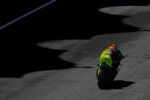 Пилотите от MotoGP критикуват разкопания асфалт на пистата „Сепанг“ след старта от F1