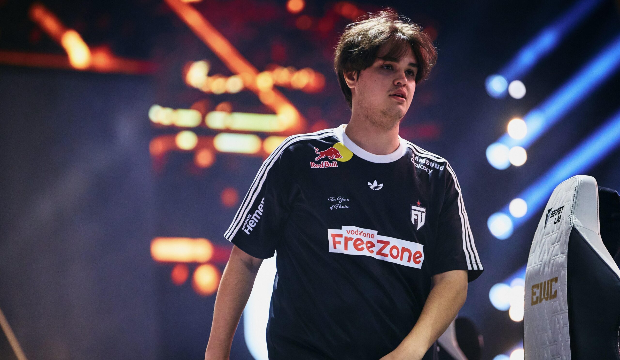 Astralis привлича Никита „cmtry“ Samolotov под наем като стрелец