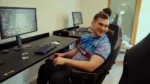 Божидар „bzm“ Богданов изведе 1Win до обрат срещу OG и място в плейофите