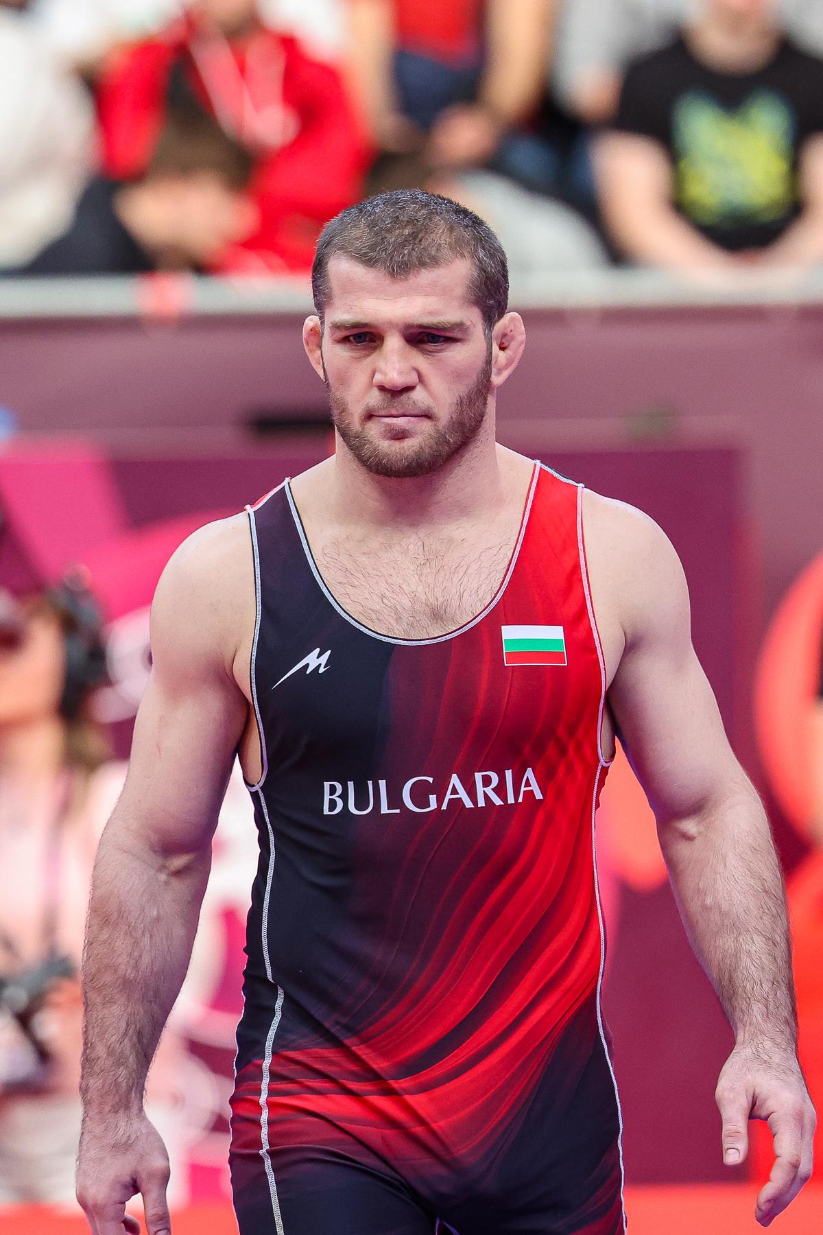 Олимпийският шампион Магомед Рамазанов отпадна на Световното първенство в Астана Олимпийският шампион Магомед Рамазанов отпадна на Световното първенство в Астана